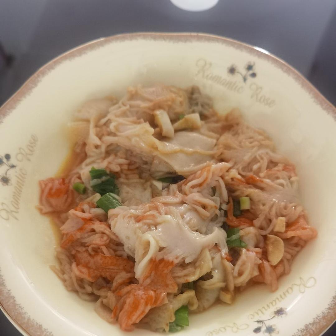 🔥鲜美嫩滑的蒜香蟹柳条❗️吃一口就上瘾