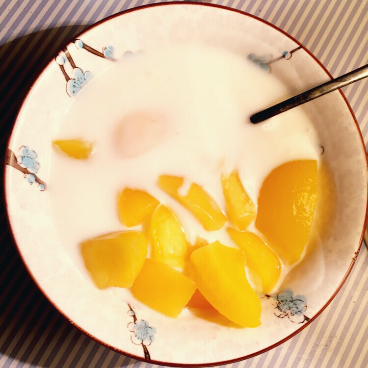 冰糖黄桃/黄桃罐头