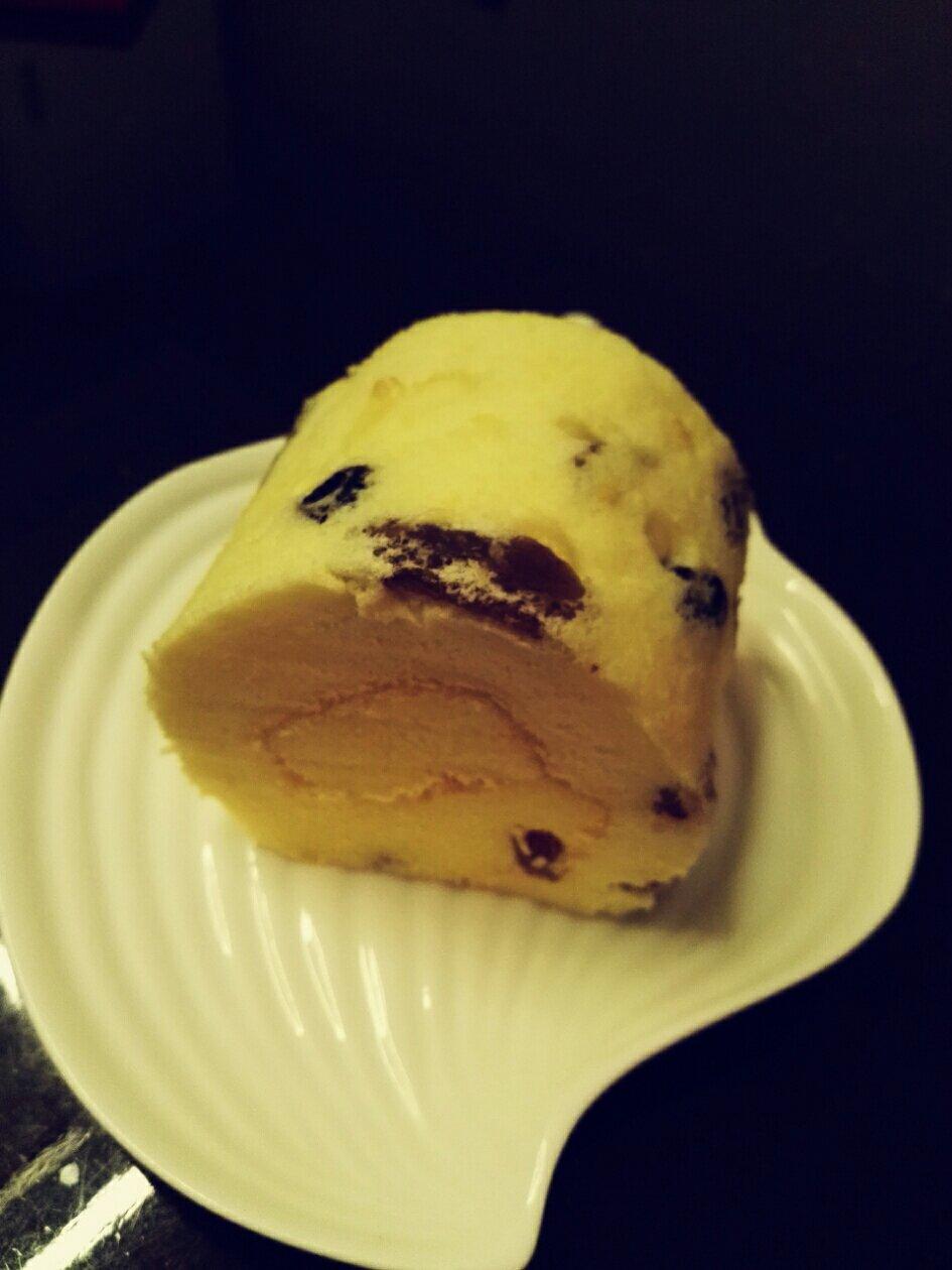 葡萄干蛋糕卷