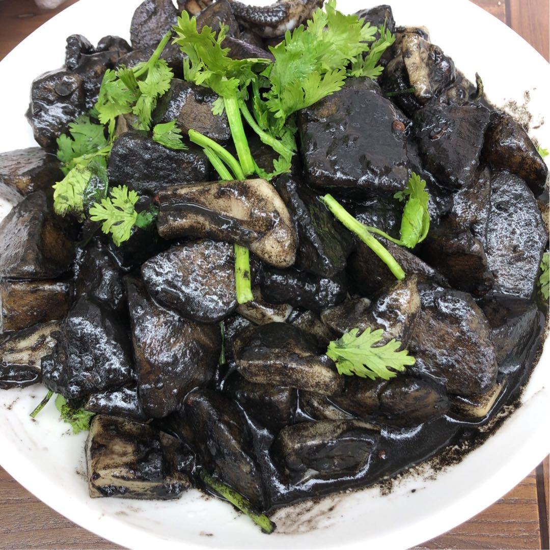 一个茄子  一个鸡蛋  这么做鲜嫩多汁  美味茄子饼   附细节视频
