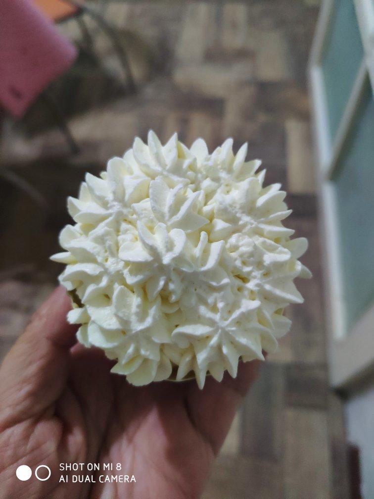 奶油纸杯蛋糕
