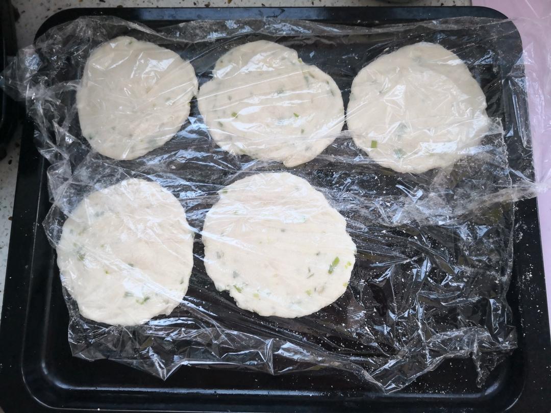 堂妈教你做飘香葱油饼