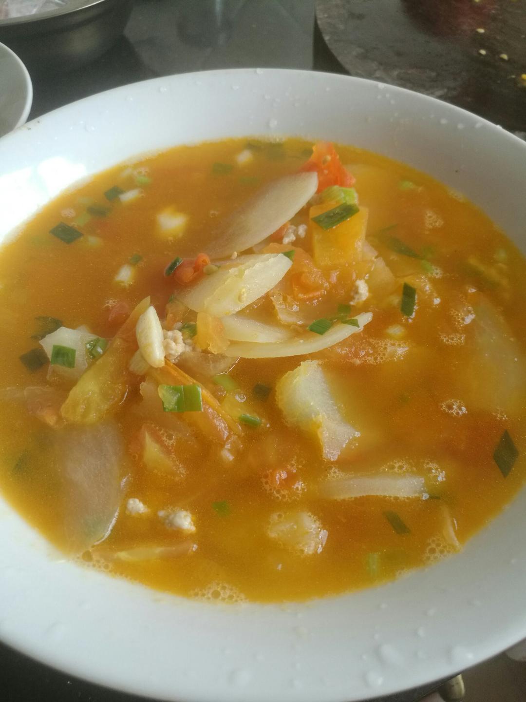 超级浓超好喝的番茄土豆汤