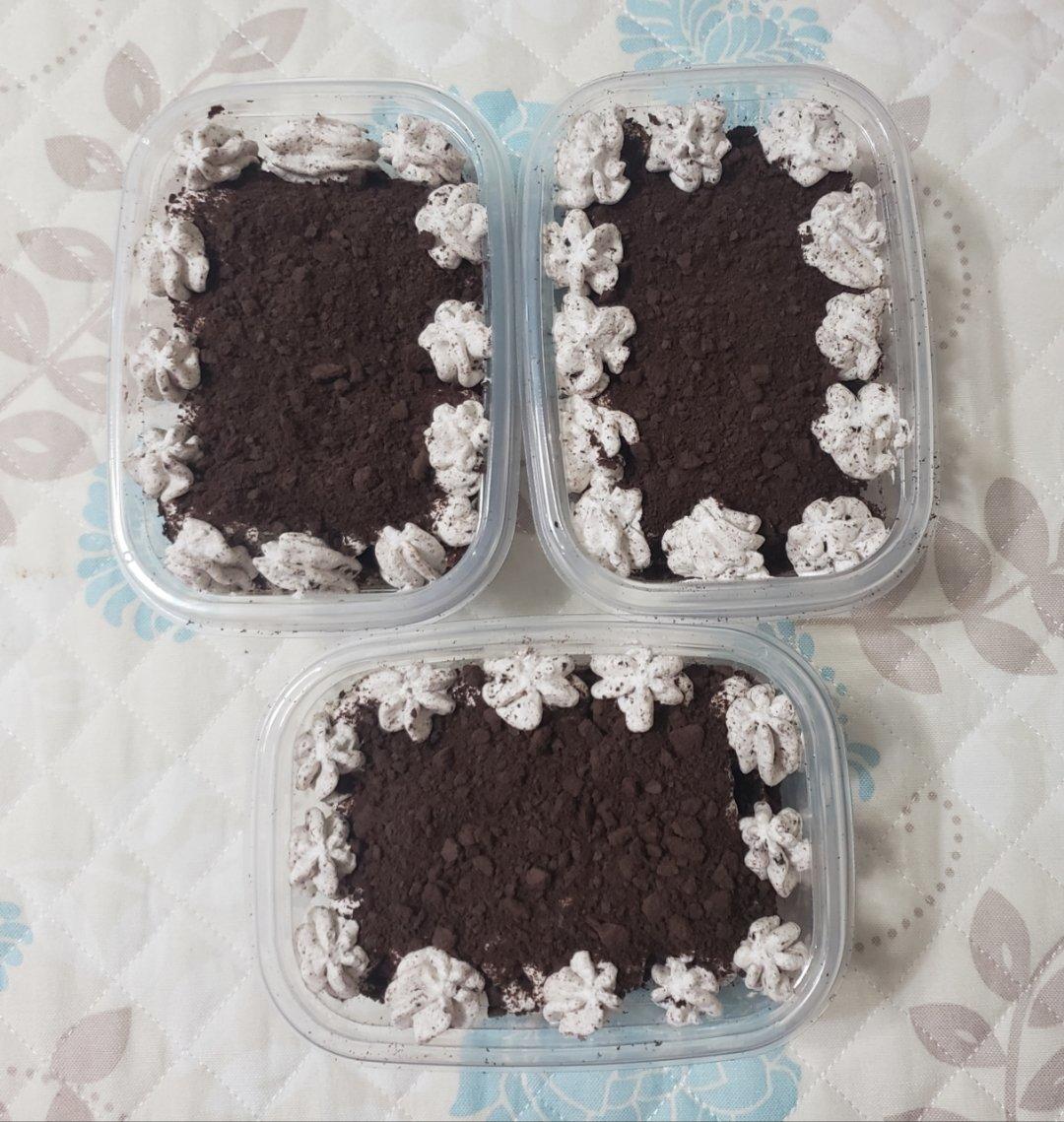 好吃到流泪的奥利奥咸奶油盒子蛋糕