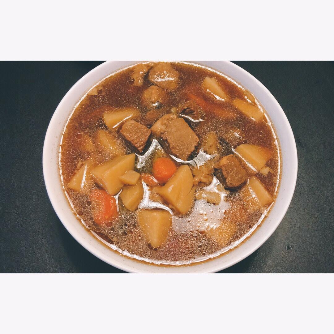 土豆炖牛肉