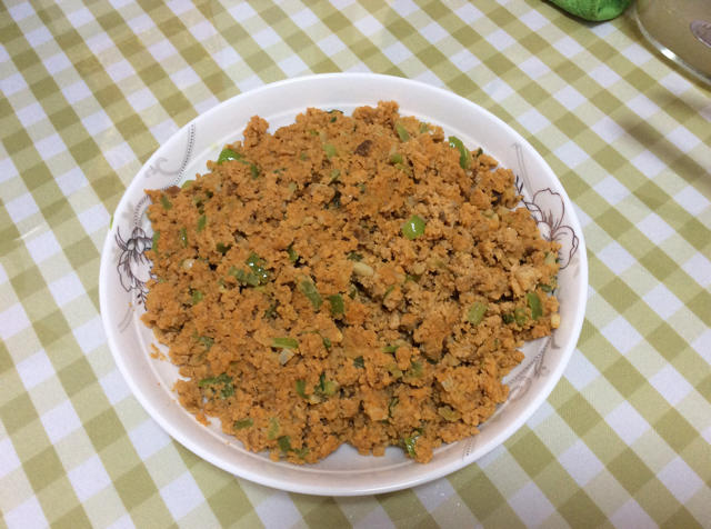 超级好吃的鲤鱼子酱。