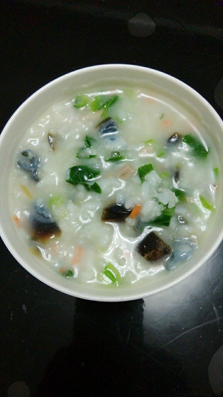 皮蛋瘦肉粥