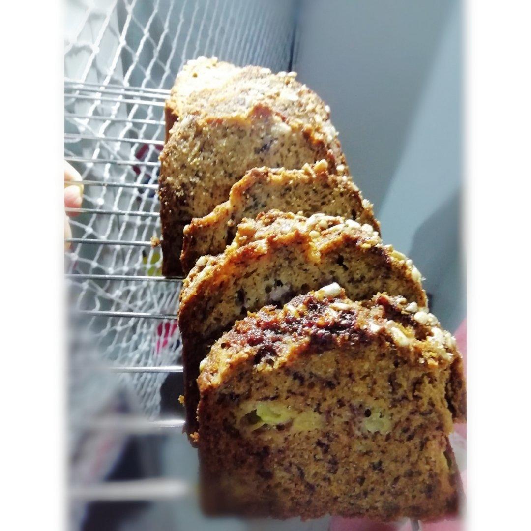 香蕉核桃磅蛋糕 Banana & Walnut Pound Cake