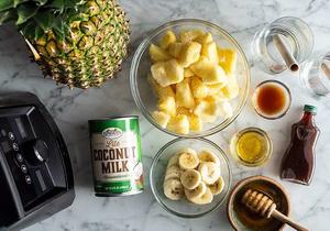 Vitamix 夏日菠萝饮品的做法 步骤1