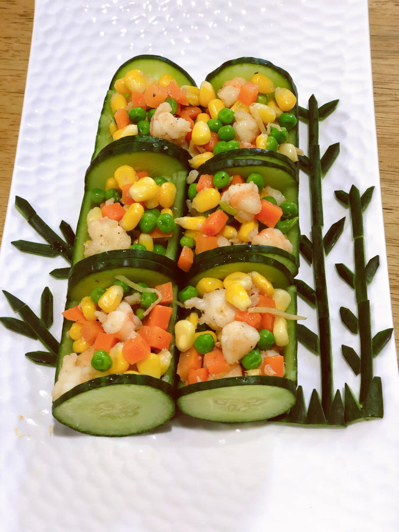 翠竹报春节节高