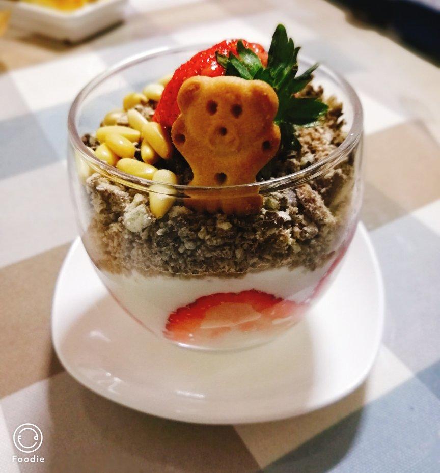 家乐氏谷兰诺拉 水果酸奶杯