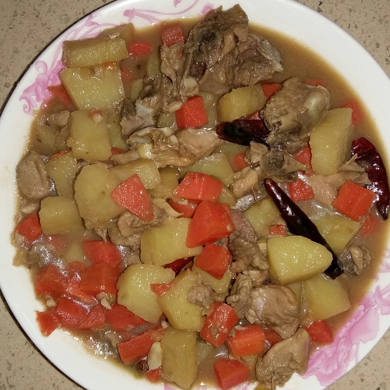 土豆炖鸡翅（快手零失败）