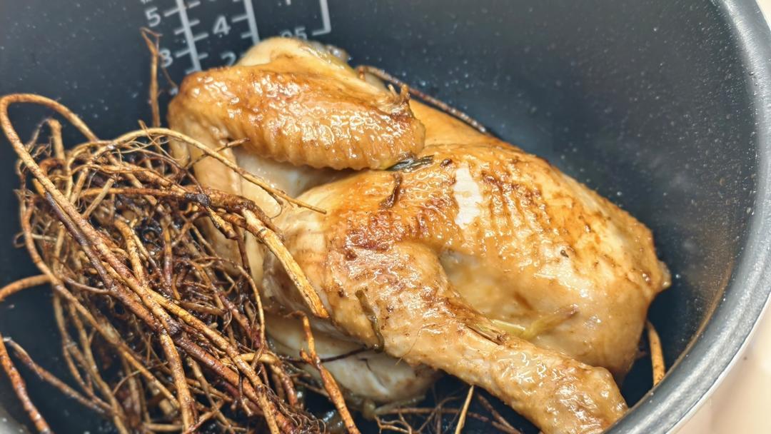 客家五指毛桃焗鸡