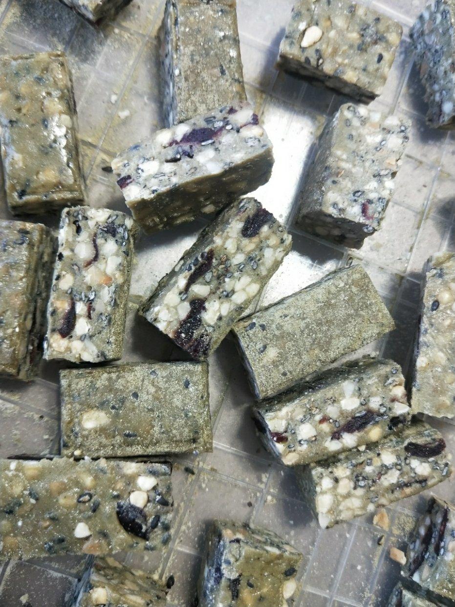 牛轧糖 牛扎糖不甜