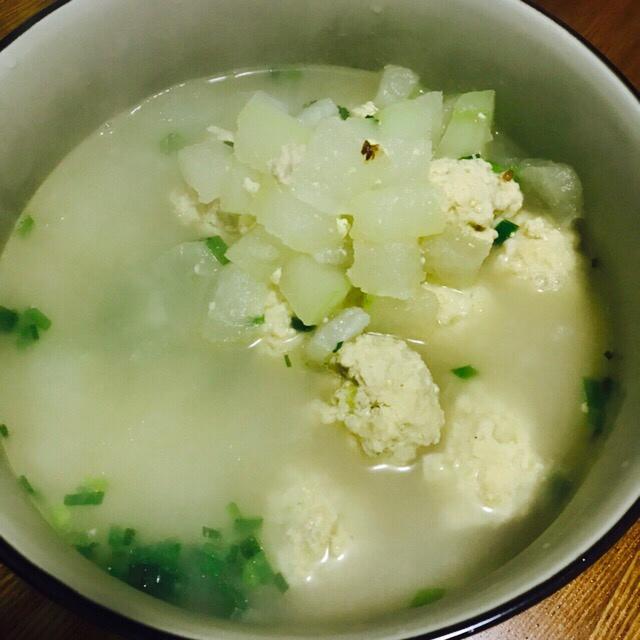 冬瓜汆丸子汤