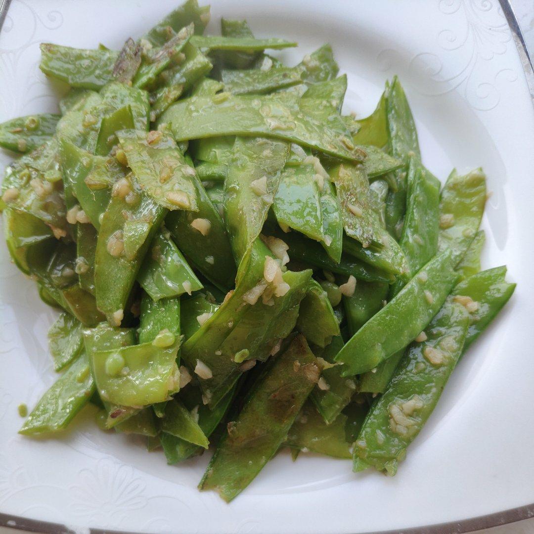 蒜蓉清炒荷兰豆，简单好做又好吃