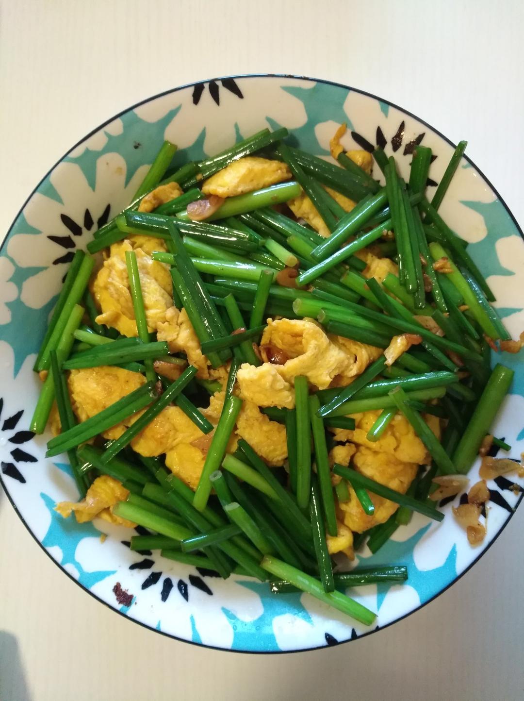 柠檬28做的鸡蛋炒香葶