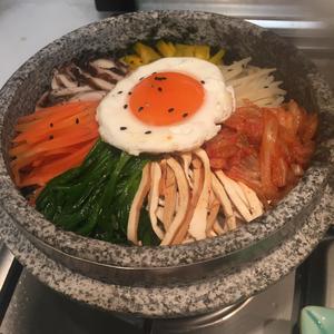 快手石锅拌饭 韩餐的做法 步骤2
