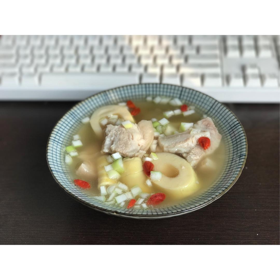 【腌笃鲜】