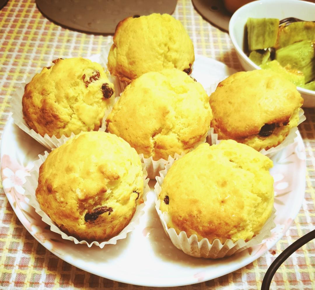 五招烤出一个蓬松湿软的空气玛芬蛋糕