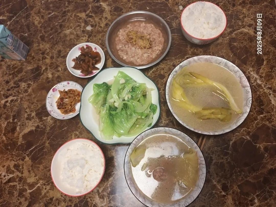 豬仔的“阿茂整餅”