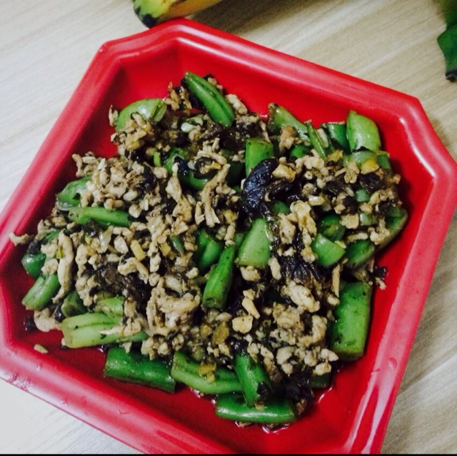 橄榄菜四季豆