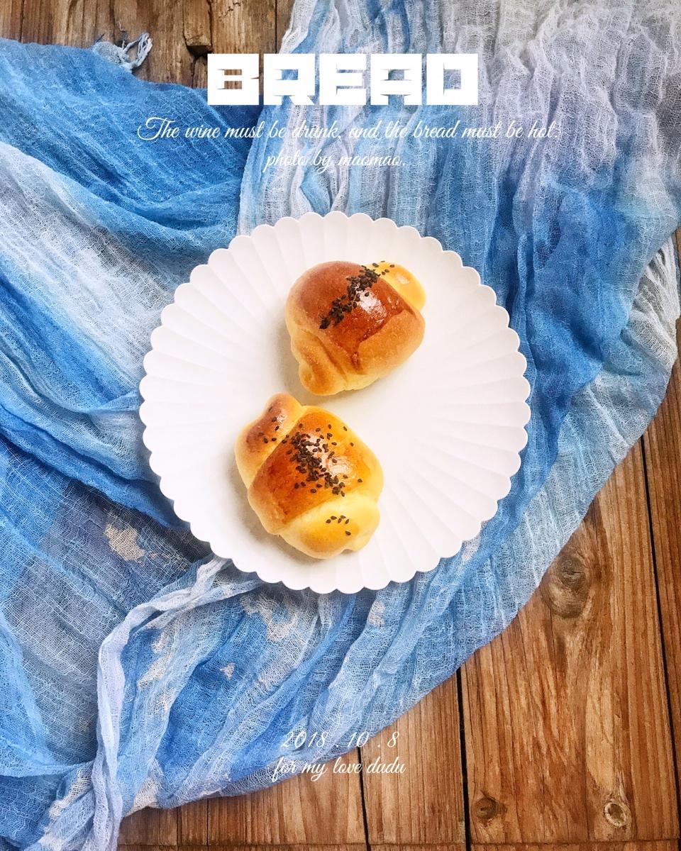 黄油面包卷