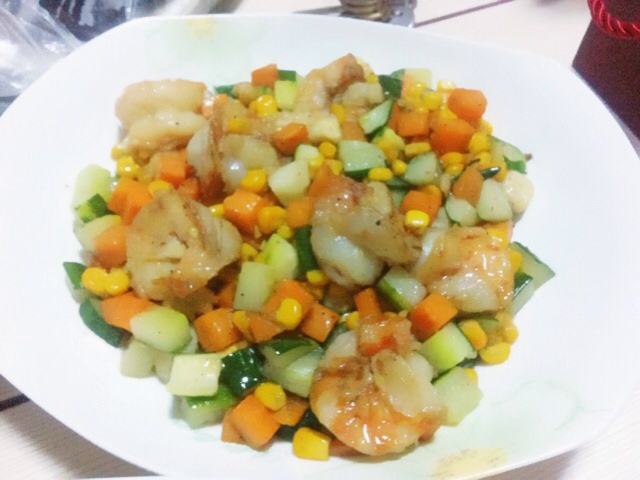 三色炒虾仁