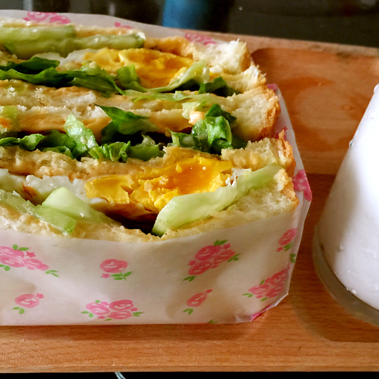 lihuio1981做的三明治纸盒折法