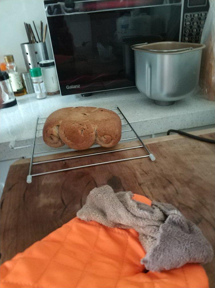 不易老化的超绵软豆渣吐司