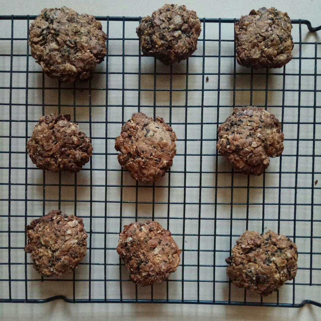 素食:有机燕麦芝麻大饼干