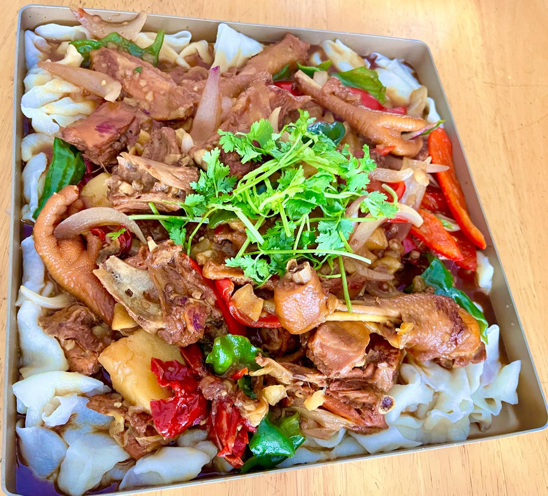 新疆大盘鸡无需争议