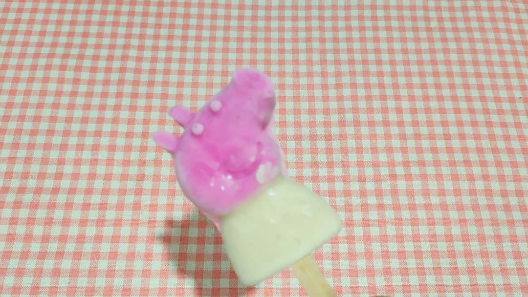 自制香蕉🍌火龙果酸奶雪糕