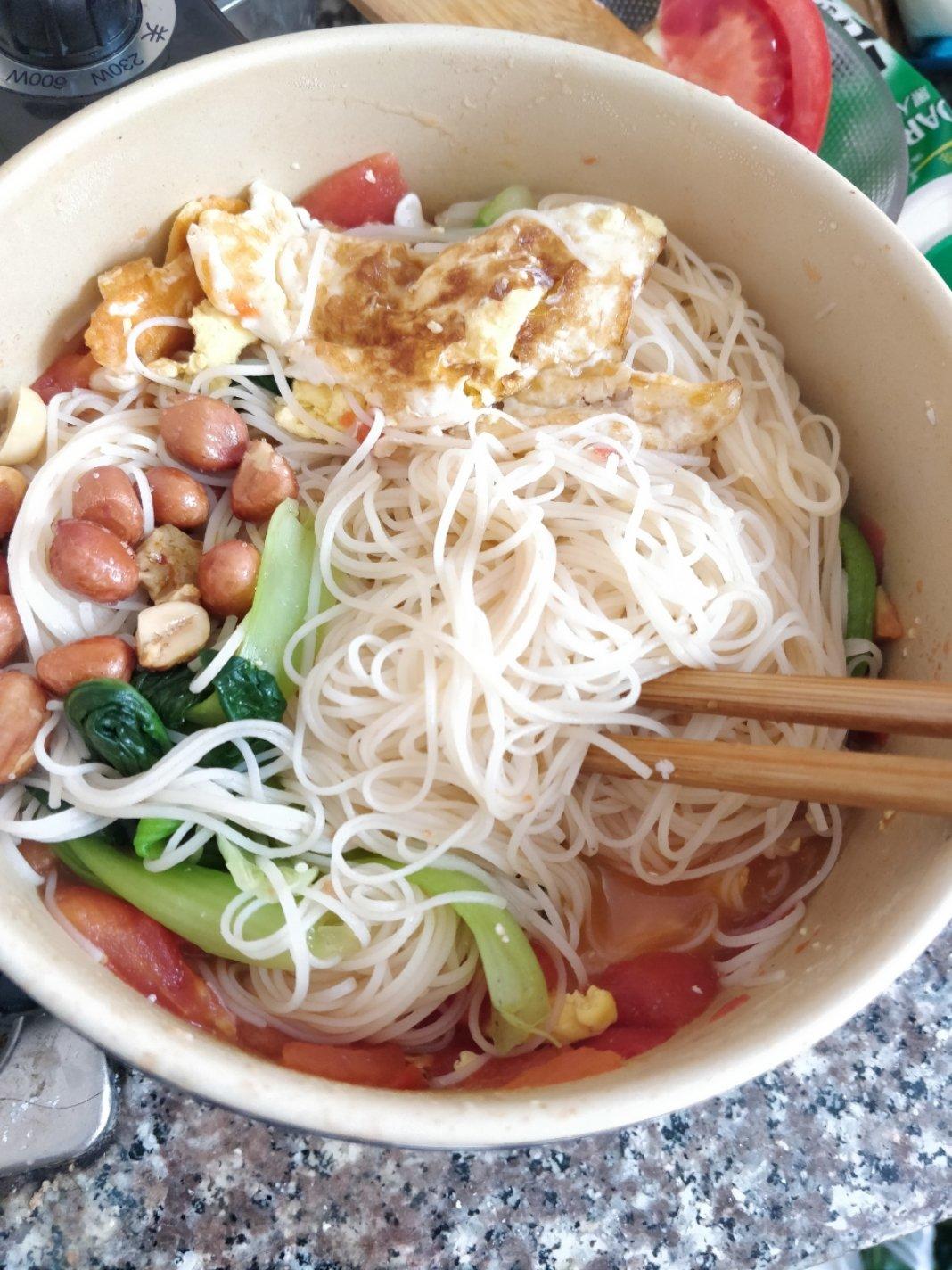 圈宝小厨娘做的极品汤粉干