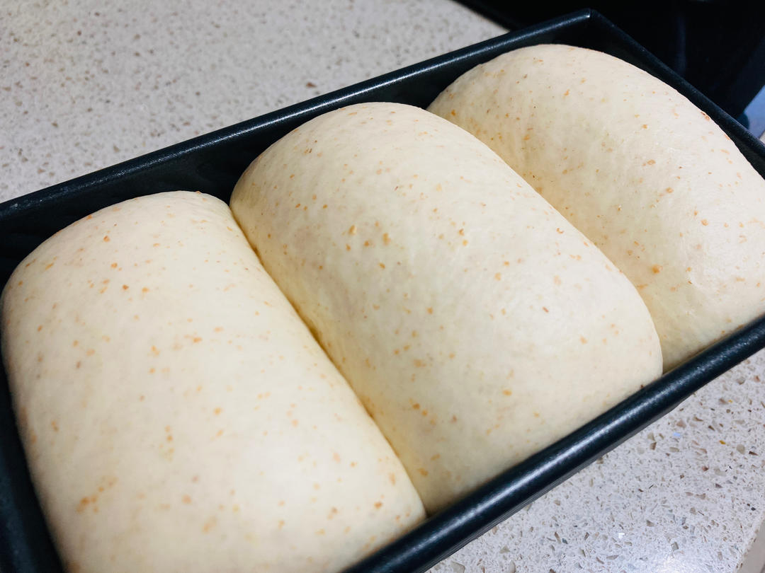 新手也能做好的波兰种马斯卡彭/奶油奶酪吐司