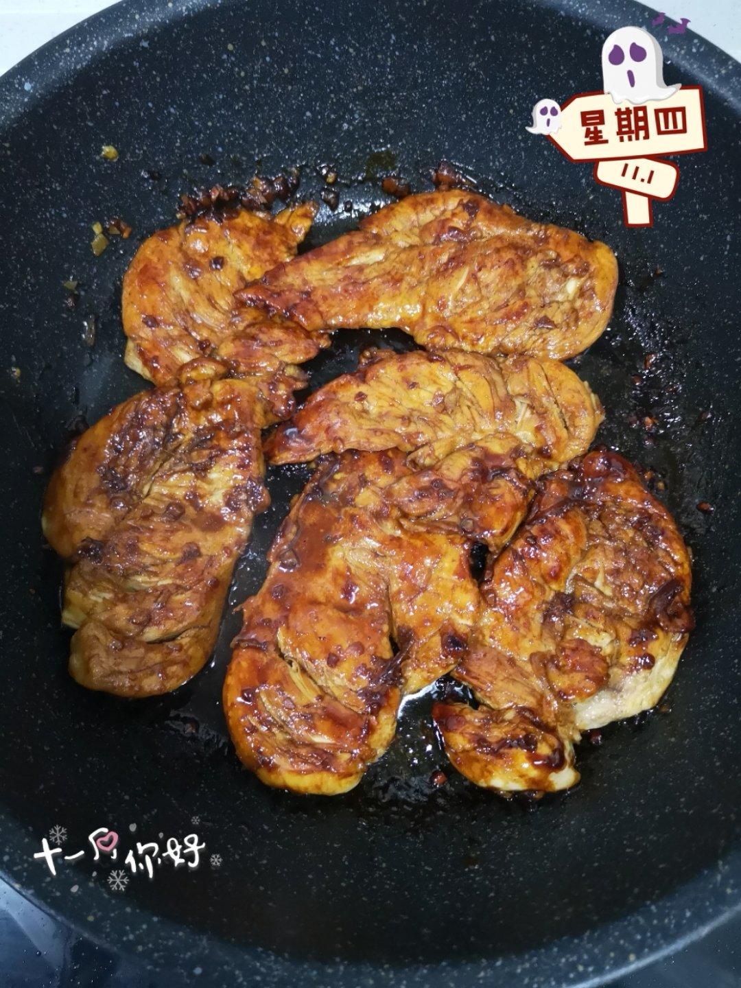 酷炫屌炸天好吃的煎鸡胸肉（香蒜蜂蜜煎鸡胸肉）