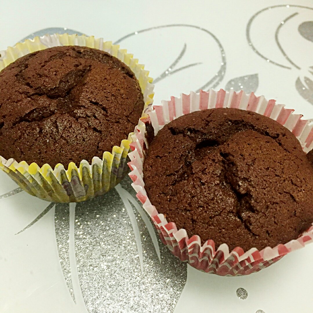 古典巧克力cupcake配马斯卡彭奶油霜