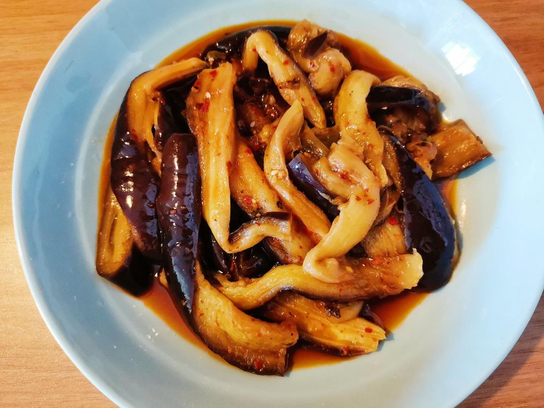 夏天必备可口菜-凉拌茄子🍆