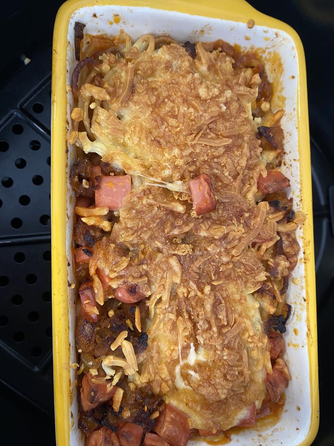 芝士肉酱焗意面