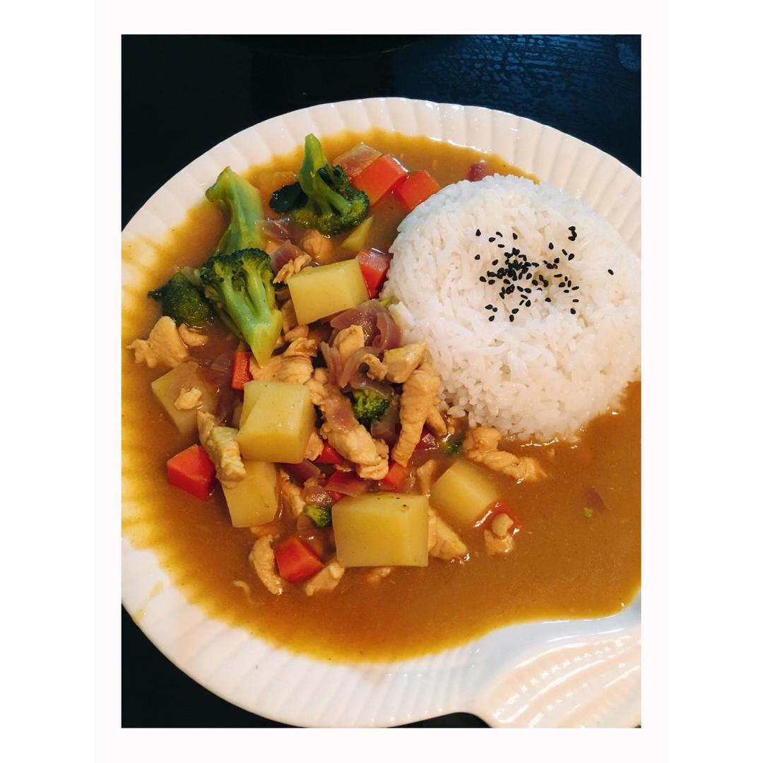 咖喱鸡块