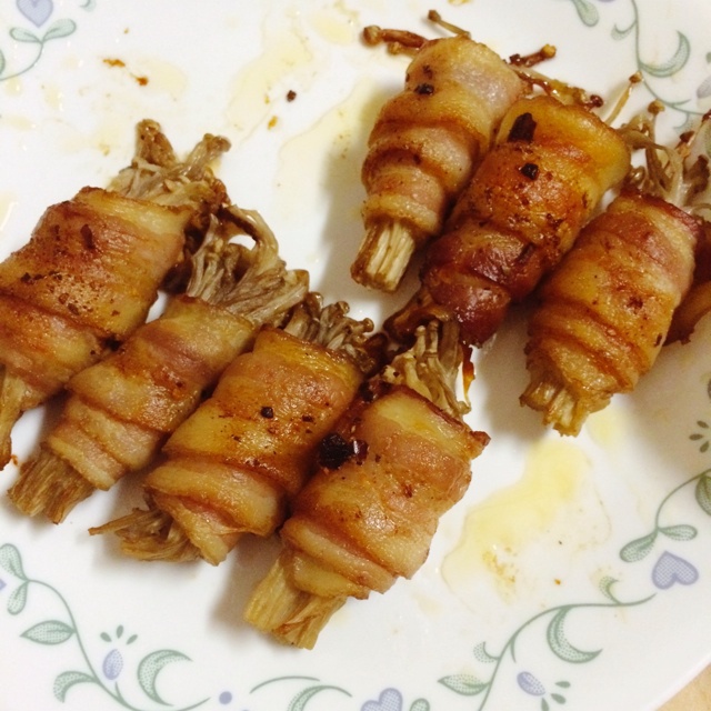 酱烤金针菇培根卷
