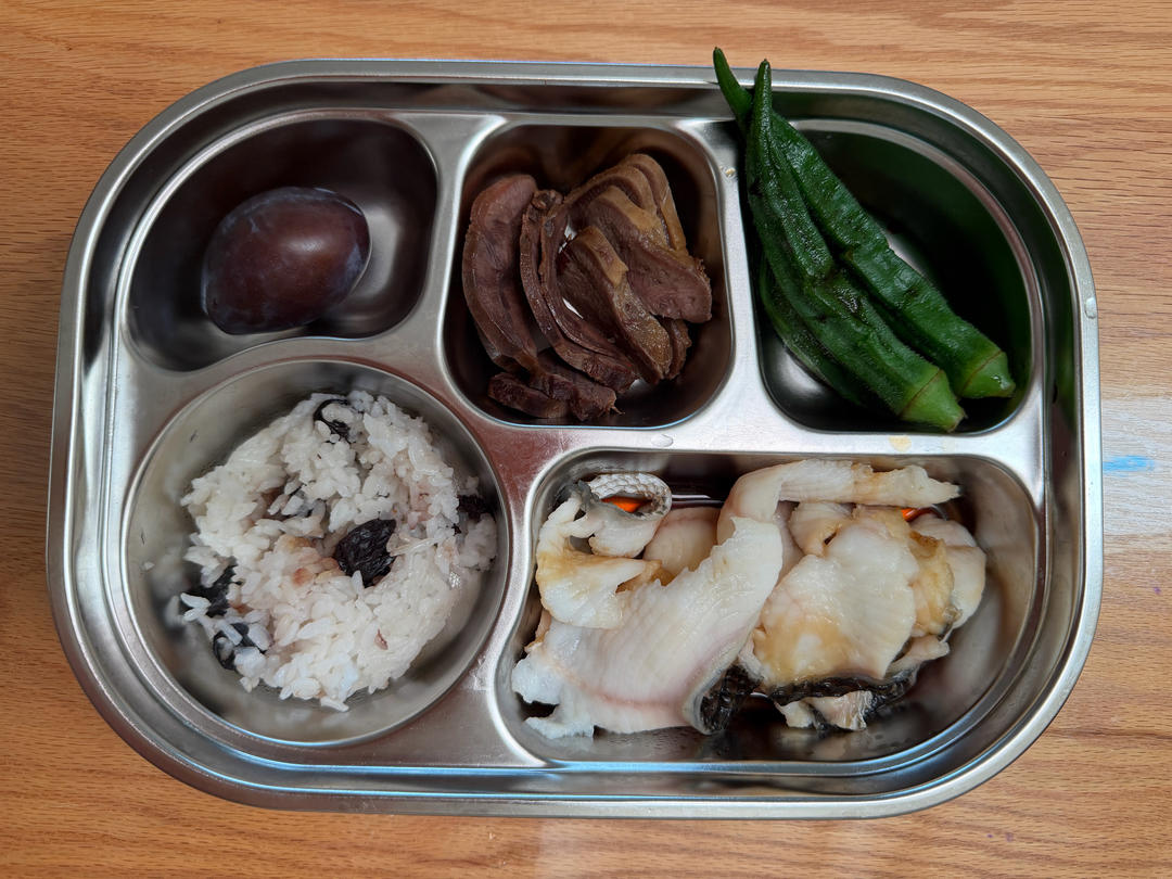 儿童三餐