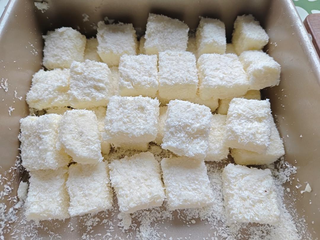 椰蓉牛奶小方