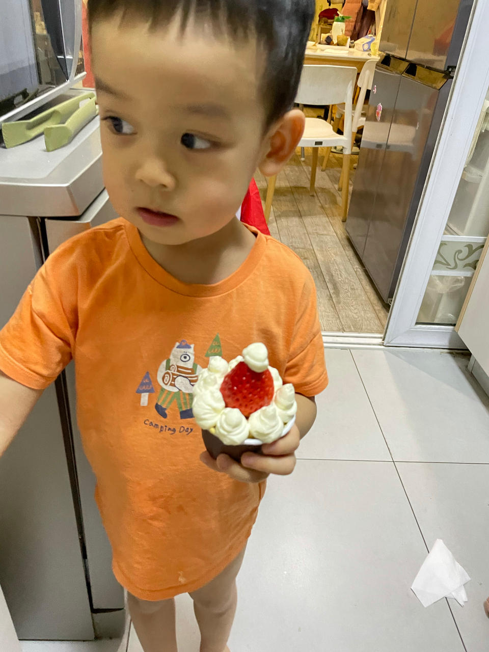 圣诞纸杯蛋糕(超详细视频教程)