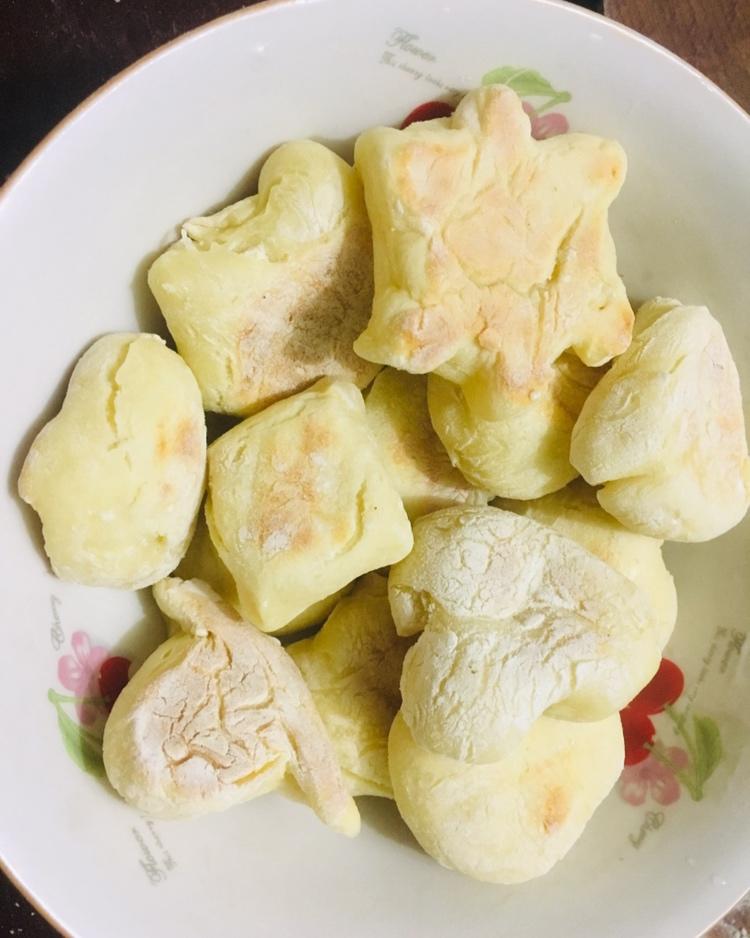 妈妈点名的奶香小馒头(电饼铛版)