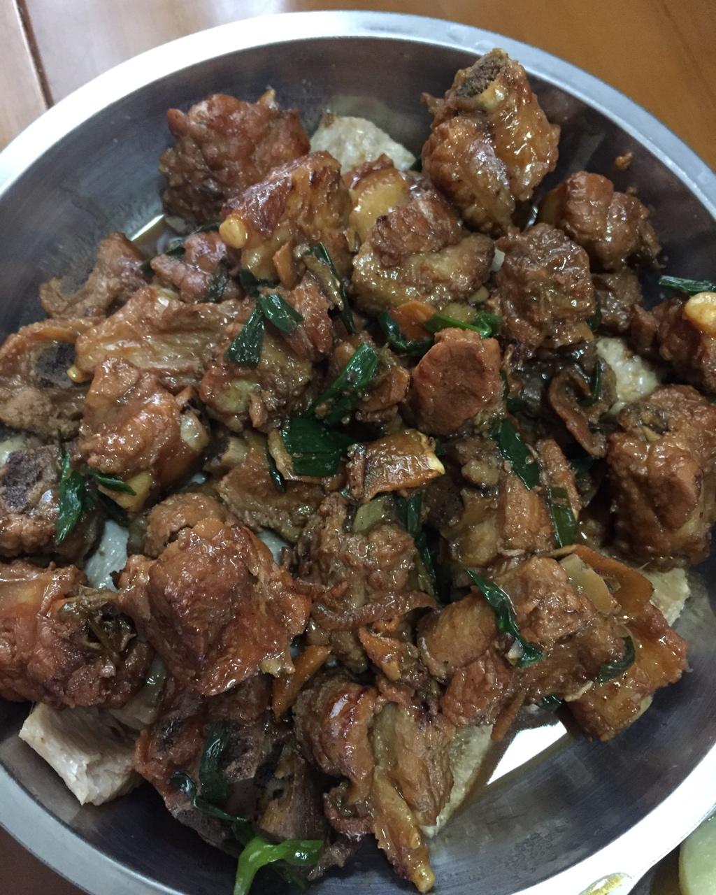 红烧排骨