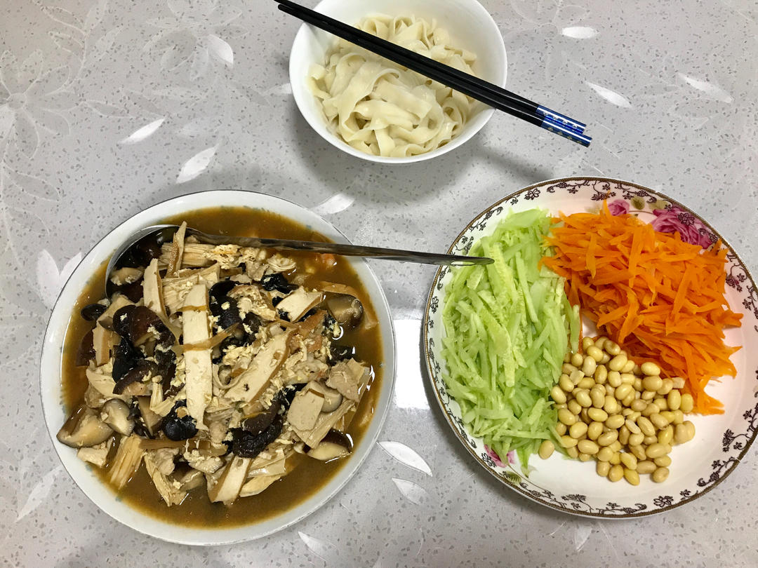 天津三鲜打卤面