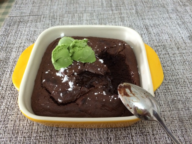 熔岩巧克力蛋糕