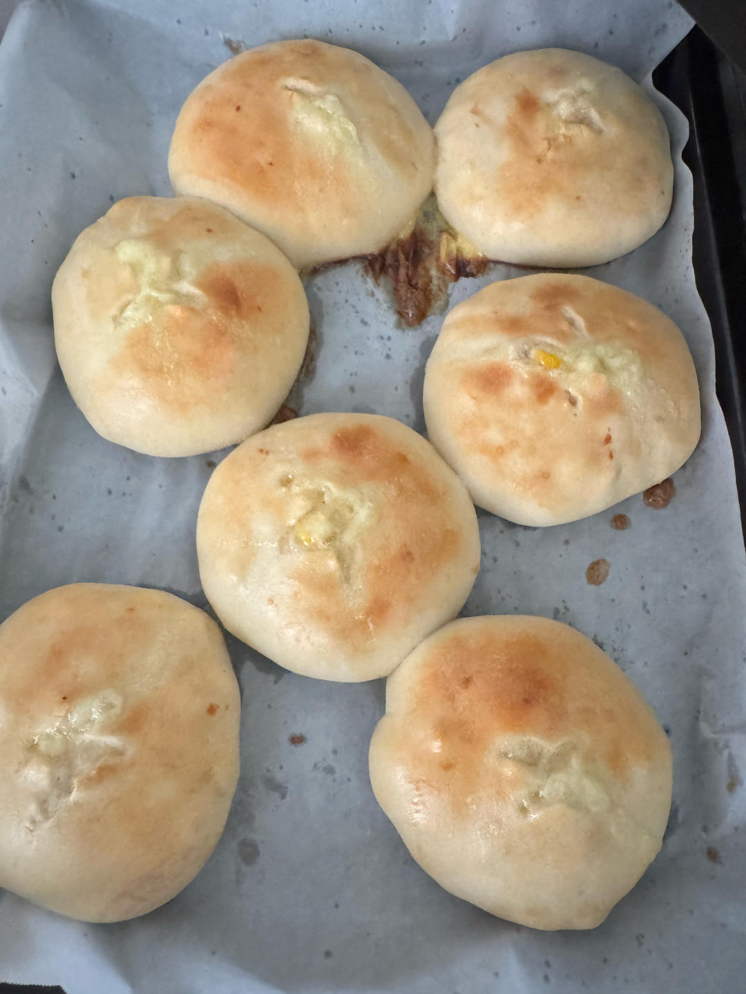 (超好吃的咸口面包）爆浆培根芝士面包