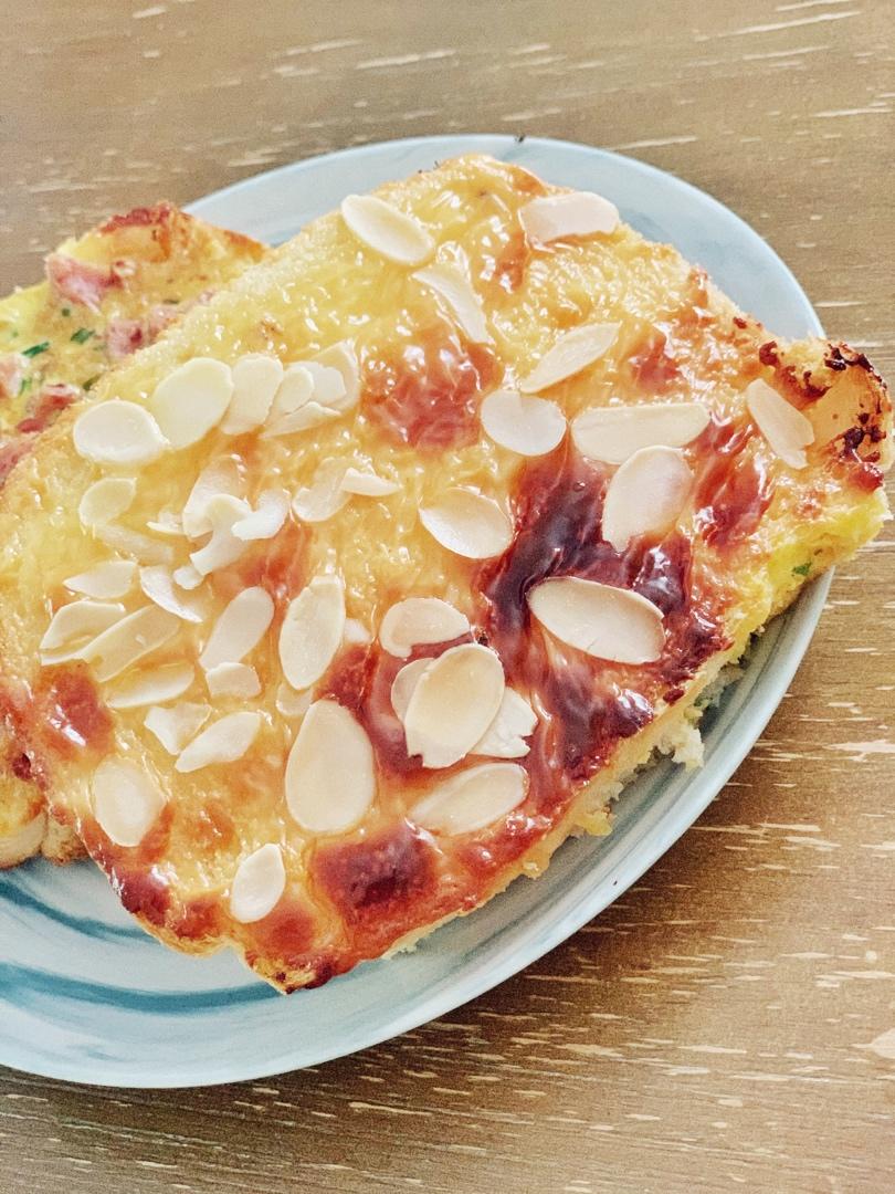 零失败快手岩烧乳酪(熔岩吐司)十分钟网红早餐，好吃哭
